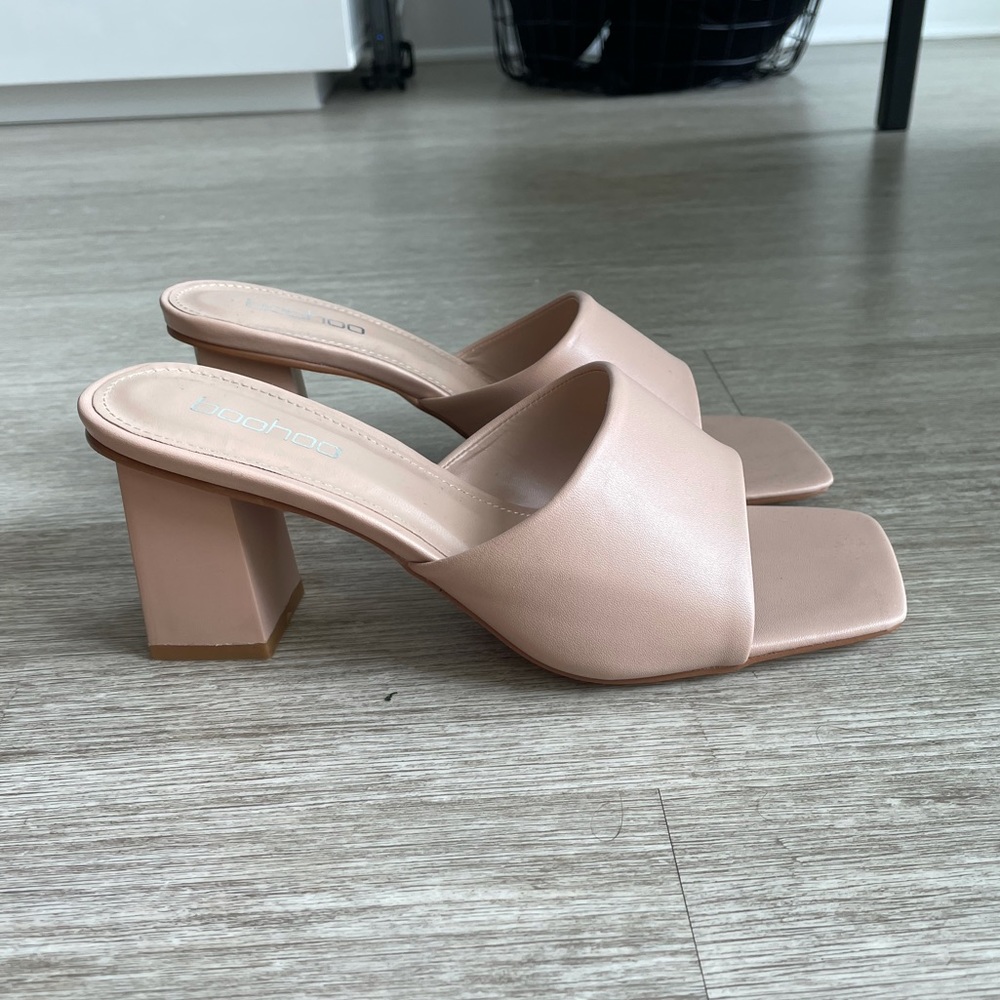 Cream Mules